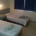 Efi Apts 2* Ajía Nápa