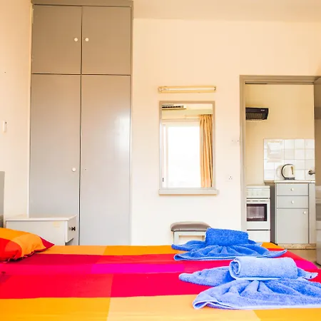 Efi Apts 2* Ayía Nápa