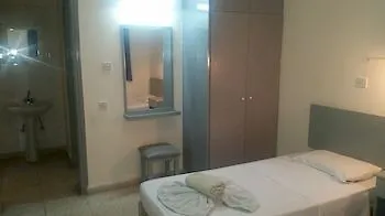 Efi Apts 아이아 나파