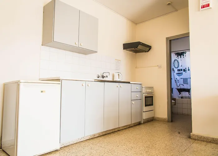 Efi Apts מלון דירות