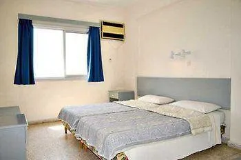 Efi Apts מלון דירות איה נאפה