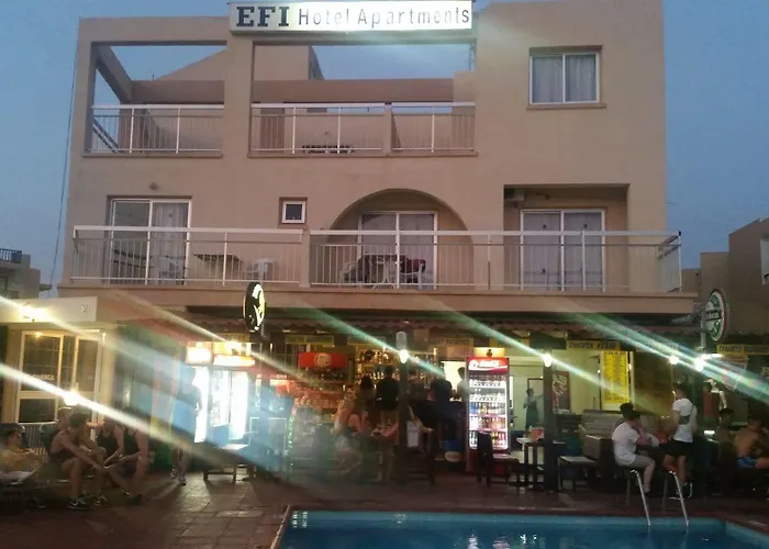 Efi Apts מלון דירות