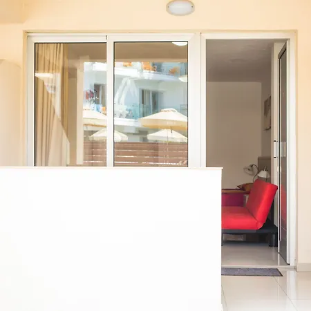 Efi Apts Lejlighedshotel 2*