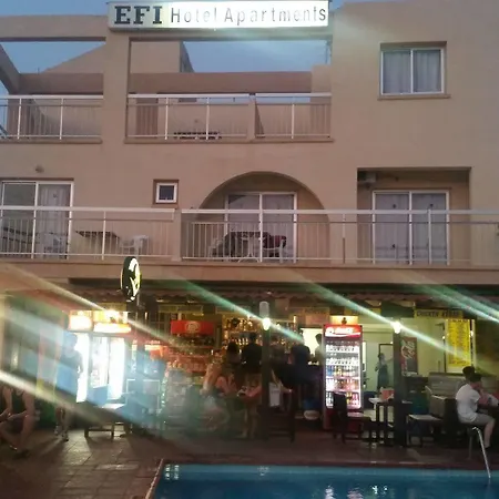 Efi Apts 公寓式酒店