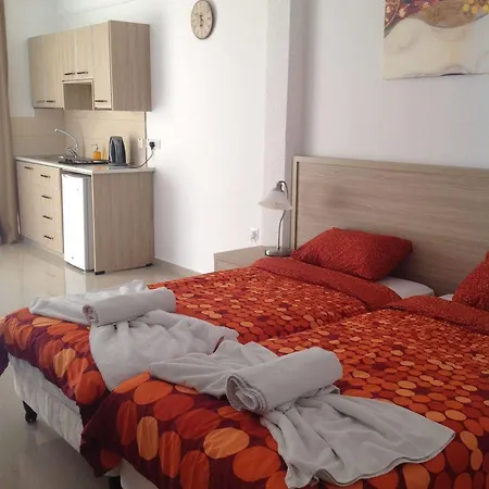 Efi Apts 2*