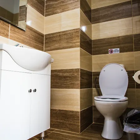 Efi Apts Lejlighedshotel